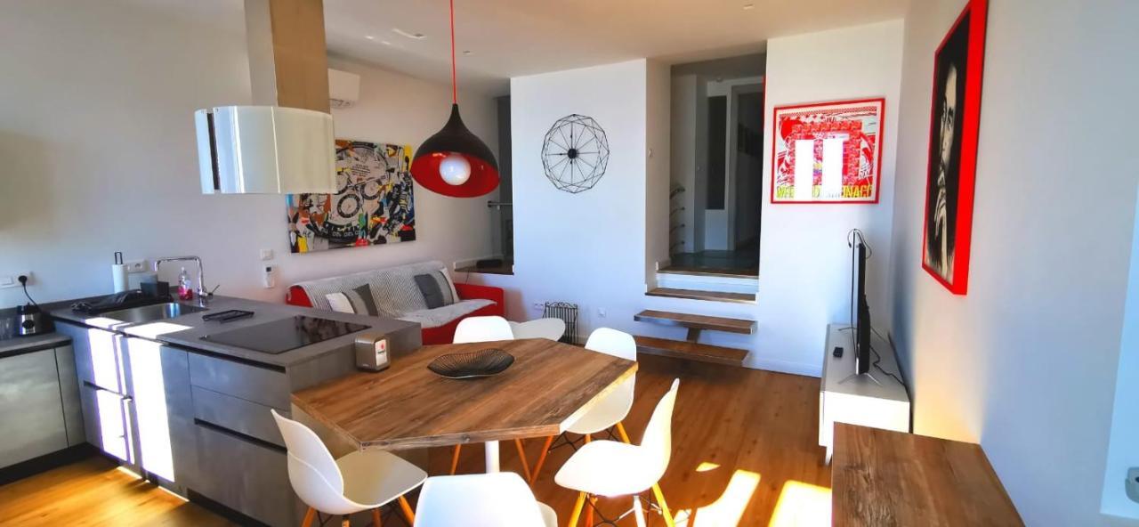 Magnifique Duplex Vue Mer Menton Bagian luar foto