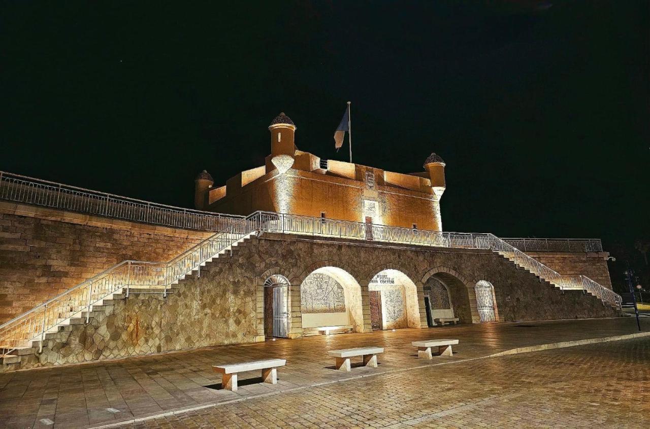 Magnifique Duplex Vue Mer Menton Bagian luar foto