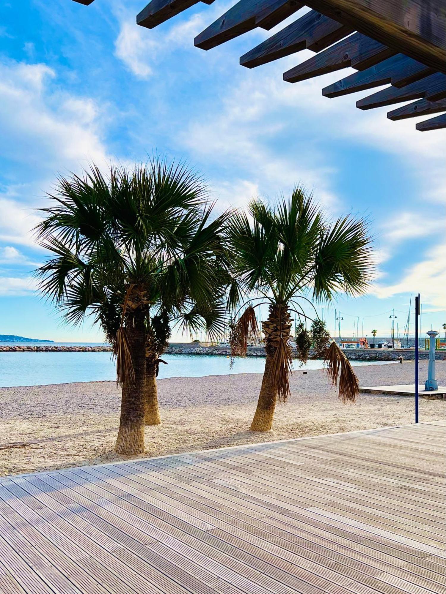 Magnifique Duplex Vue Mer Menton Bagian luar foto