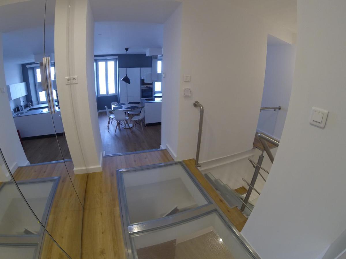 Magnifique Duplex Vue Mer Menton Bagian luar foto