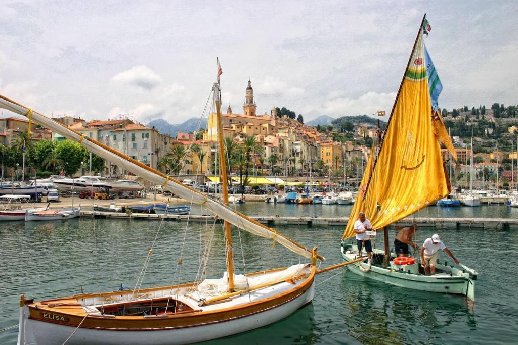 Magnifique Duplex Vue Mer Menton Bagian luar foto